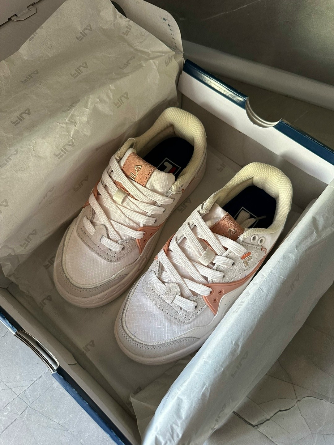 кроссовки,женские кроссовки,спортивная ,кеды кроссовки,кроссовка