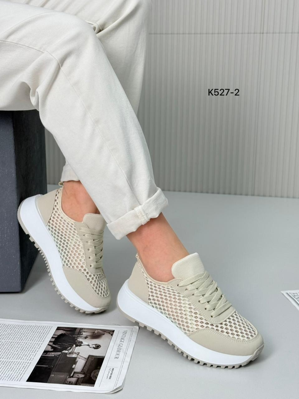 ,женские кроссовки, спортивная,повседневные кроссовки,кроссовки модные