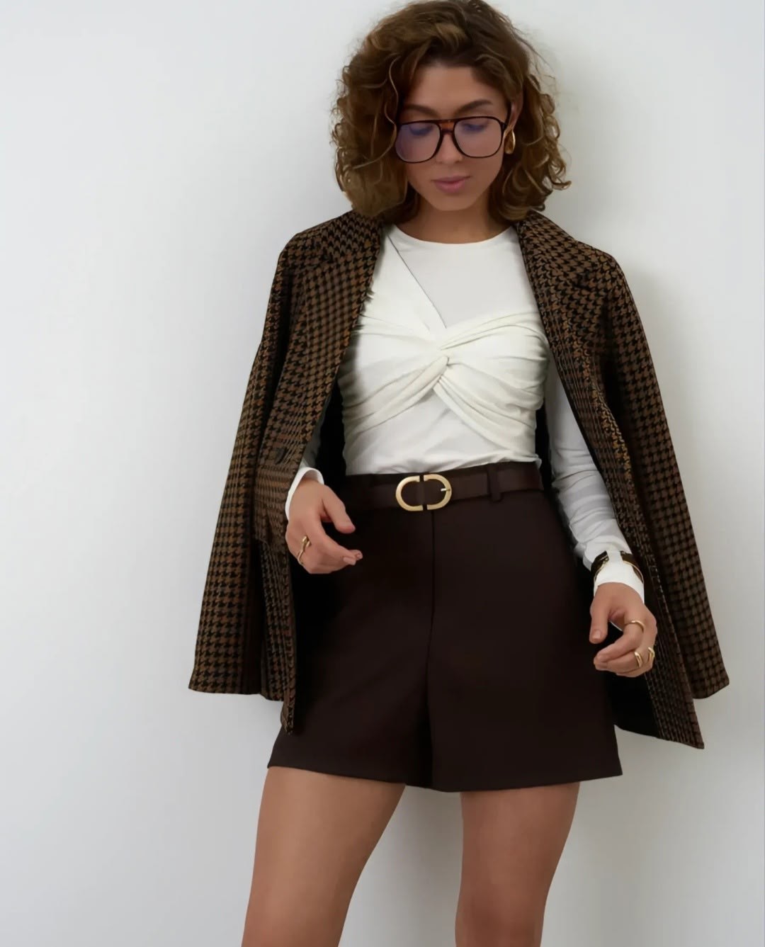 шорты женские,черные шорты,женские классические шорты,классические шорты,шорты