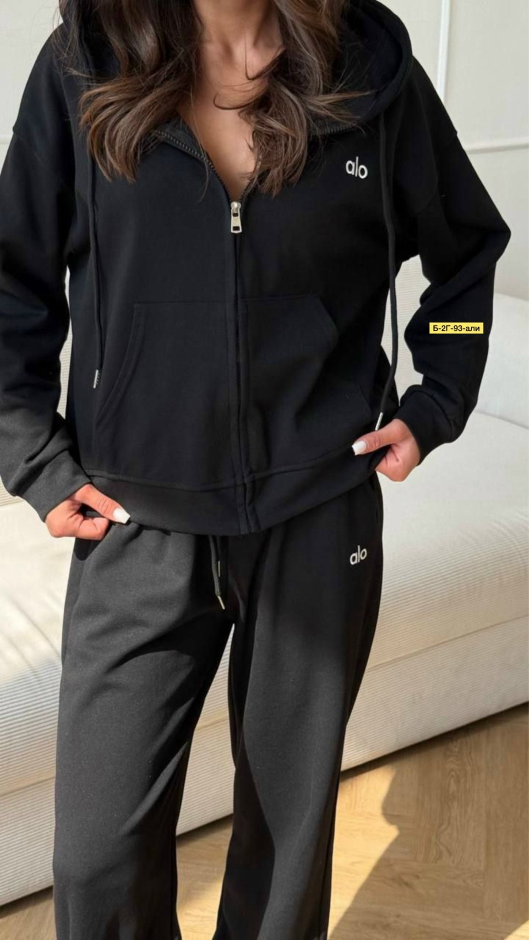 костюм спортивный,костюм велюровый,костюм женский,женский спортивный костюм,женский костюм на флисе