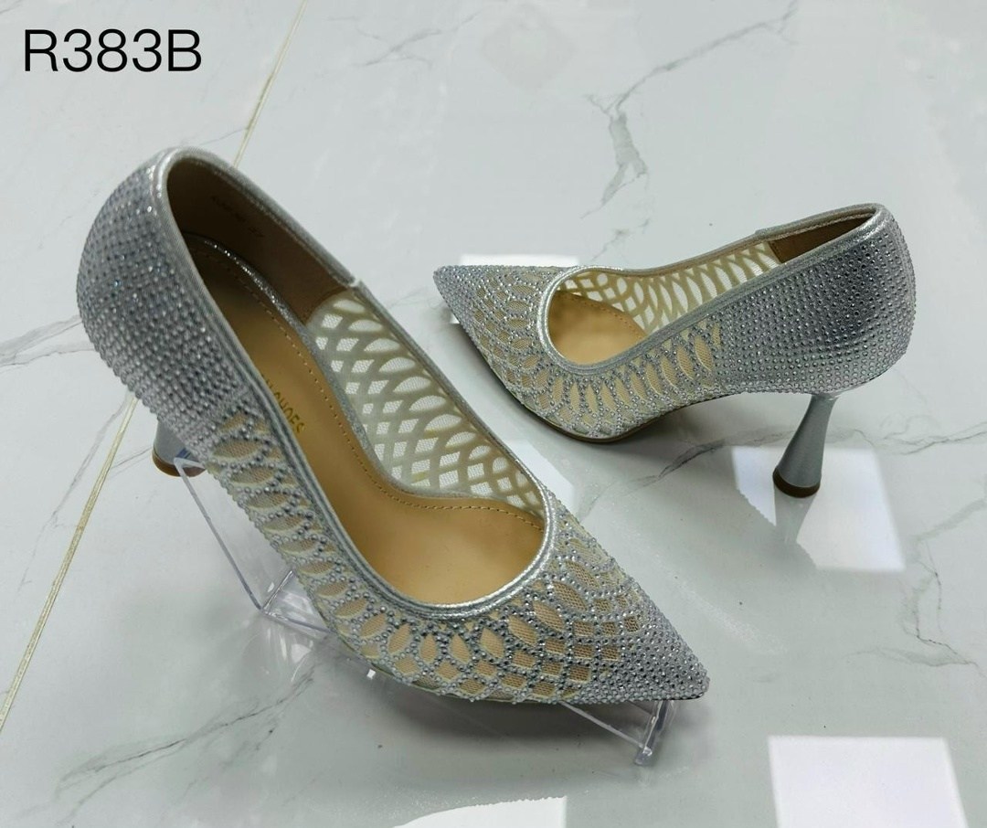 ,женские туфли,модная женская ,туфли классические,туфли на каблуке со стразами вечерние louise omarova