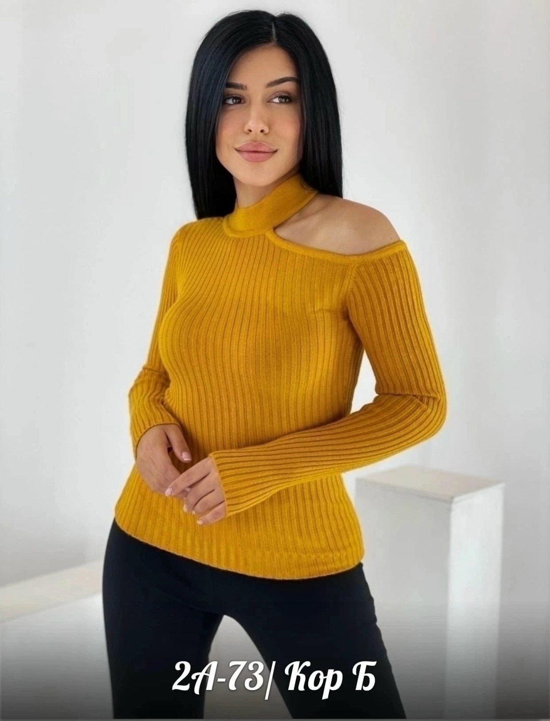 женская кофта,водолазка,водолазка трикотажная с вырезом,водолазка с вырезом,кофта кардиган