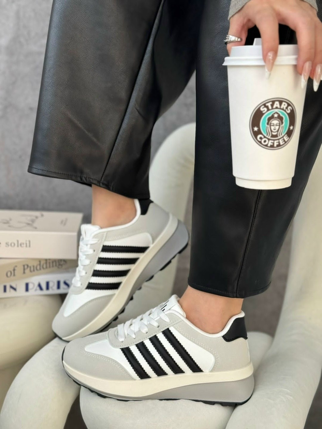 женские кроссовки,,кроссовки adidas,кроссовки модные, женская