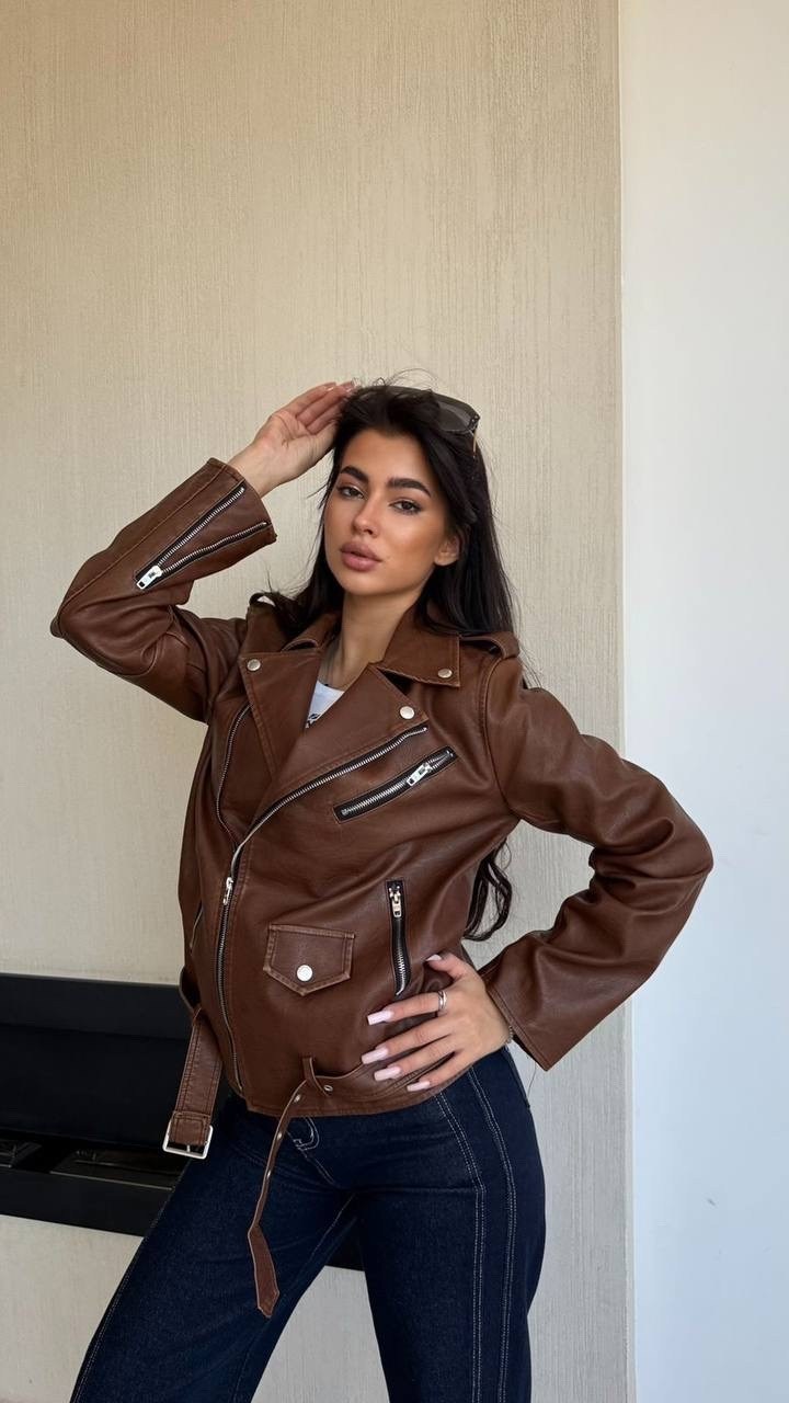 кожаная куртка косуха женская,кожаная куртка косуха,косуха куртка кожаная оверсайз chauzi,кожаная куртка,косуха коричневая женская оверсайз
