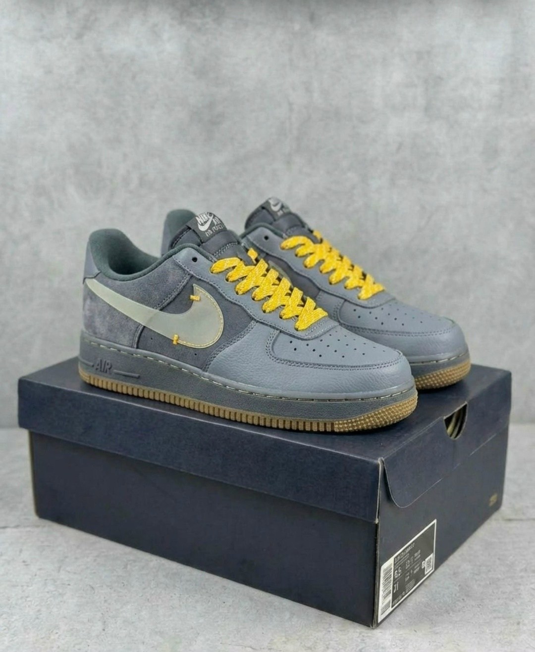 nike air jordan 1 mid,jordan 1 mid triple black,nike air jordan 1 high triple black,jordan air jordan 1 mid "triple black",nike air jordan 1 triple black