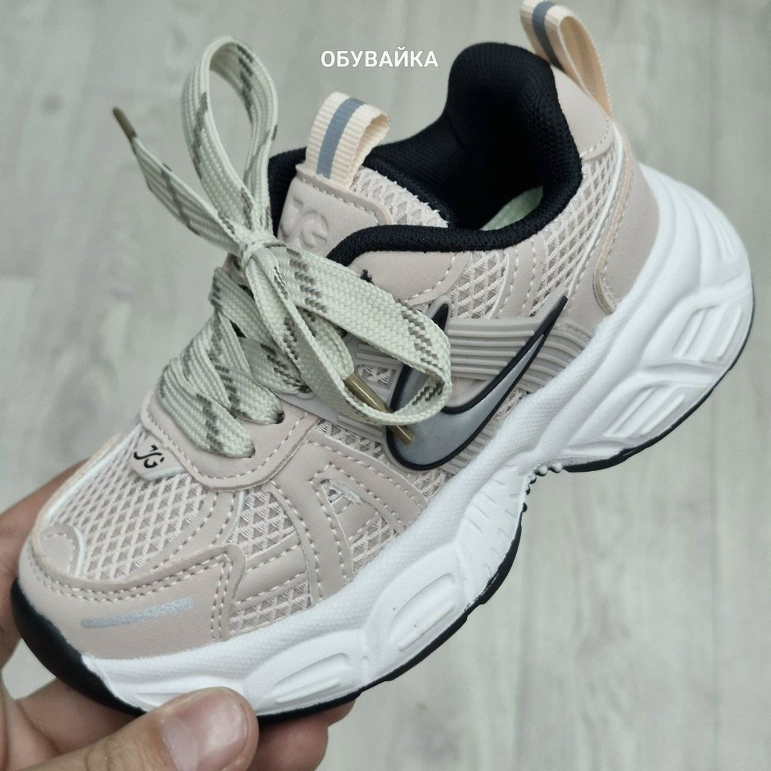 кроссовки женские,детские кроссовки,кроссовки закрытые,кроссовки ,кроссовки