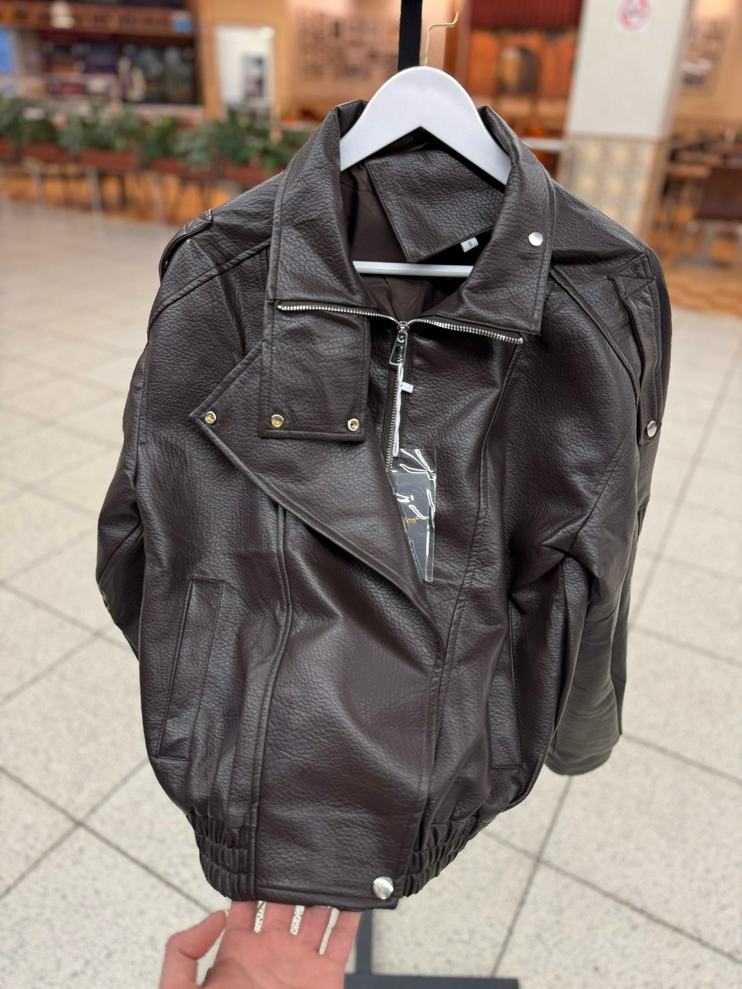 кожаная куртка,куртка косуха кожаная,куртка косуха,косуха кожаная,косуха