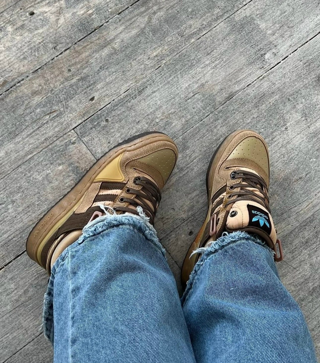 кроссовки adidas,кроссовки bad bunny x adidas forum buckle low,кроссовки адидас forum low bad bunny,кроссовки adidas bad bunny,кроссовки адидас