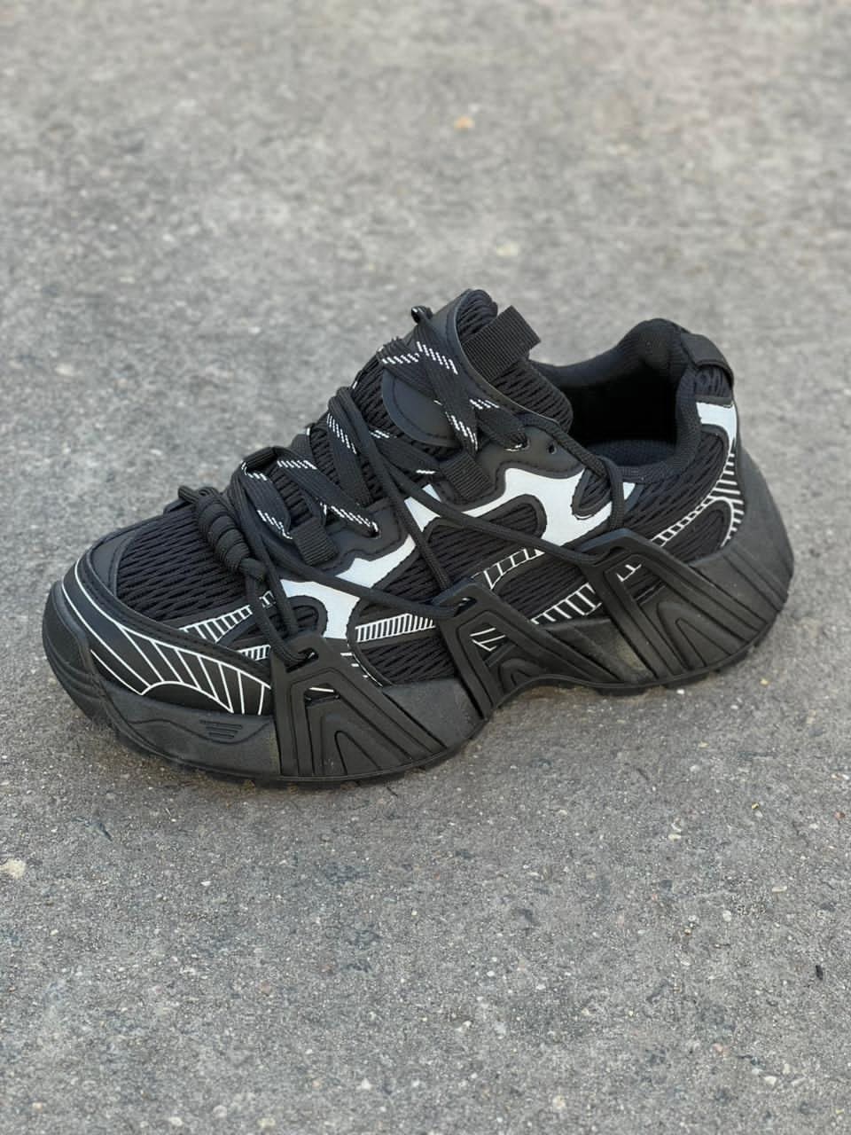 женские кроссовки,массивные кроссовки,женские массивные кроссовки,кроссовки женские черные,черные кроссовки
