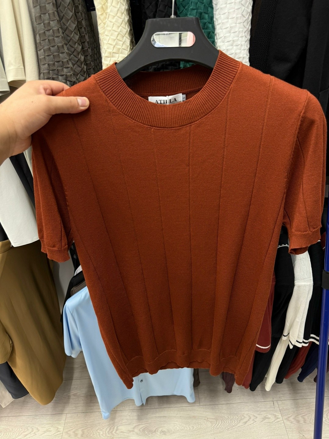 кофта женская,футболки женская,трикотажные футболки,трикотажный свитер,джемпера женские