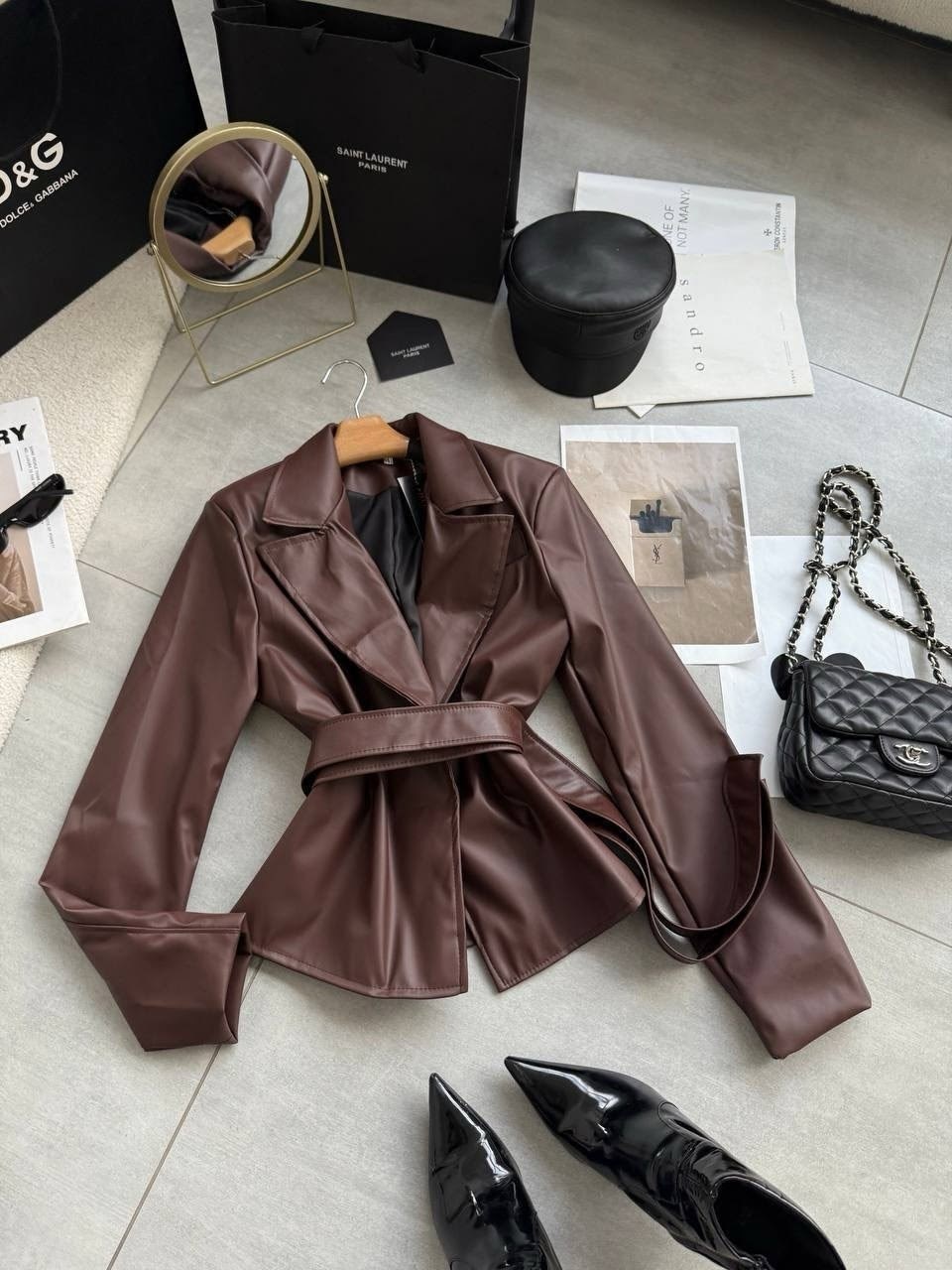 женская куртка из искусственной кожи,пиджак кожаный женский,кожаный пиджак зара,женская кожаная куртка,жакет из экокожи