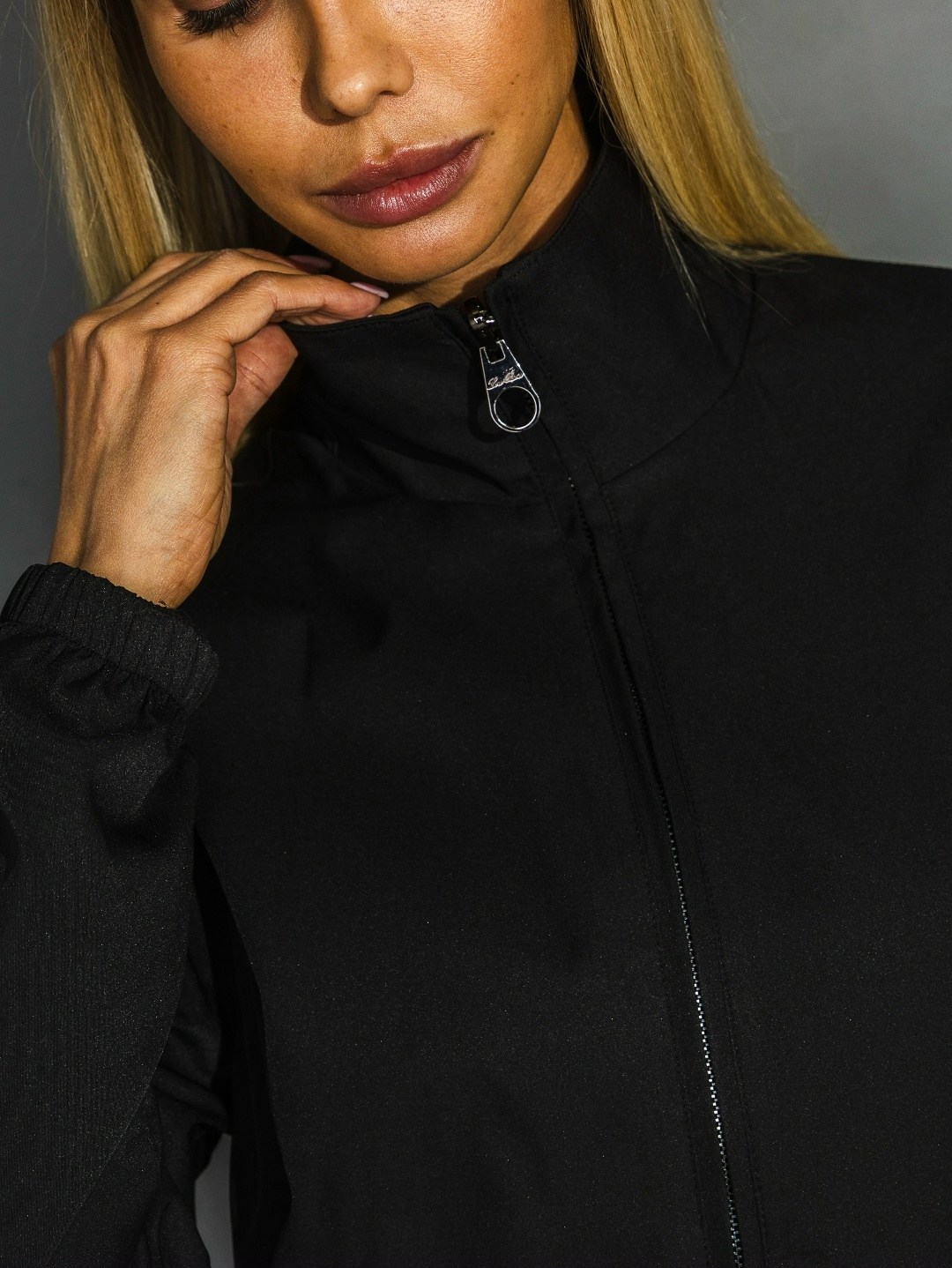 куртка бомбер женская,бомбер женский,чёрный женский бомбер,tenlinsin бомбер,ветровка бомбер