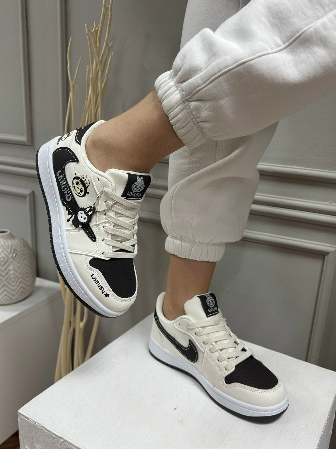 кроссовки,женские кроссовки nike,женские кроссовки,nike air jordan 1,air jordan 1 low mighty swooshers