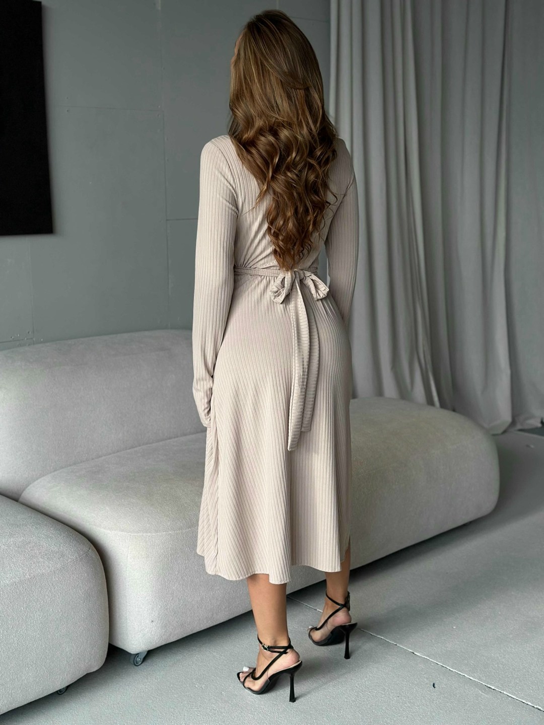 стильное женское платье,элегантное платье,платье миди,платье лапша,черное платье женское