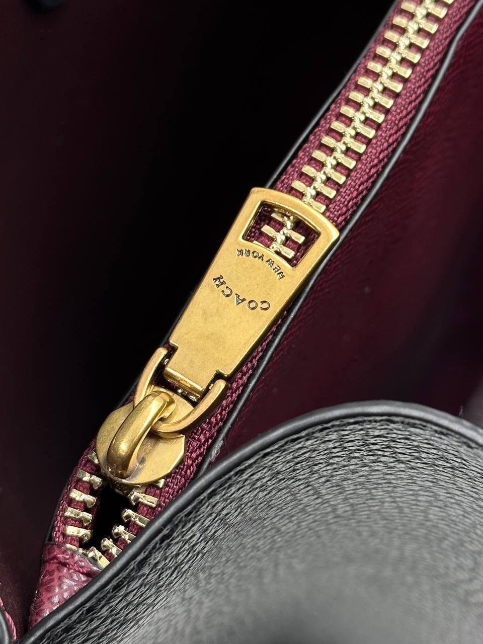 сумка тоут coach,coach объемная сумка-тоут черный,сумка тоут женская coach willow tote black,сумка женская coach,сумка тоут средняя