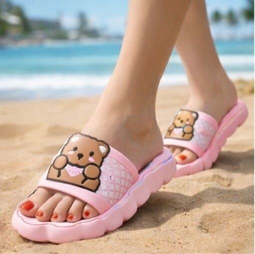 летние тапочки,модные тапочки,шлепки милые,пляжная ,тапочки для девочек