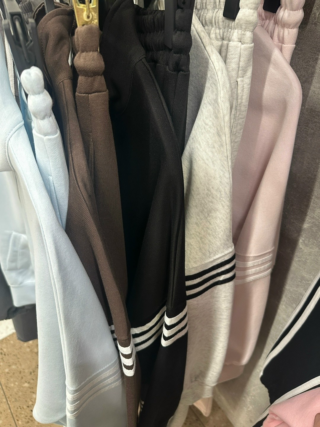 костюм спортивный,спортивный костюм спортивные костюмы,женский спортивный костюм,спортивный костюм для женщин,женский спортивный костюм на флисе