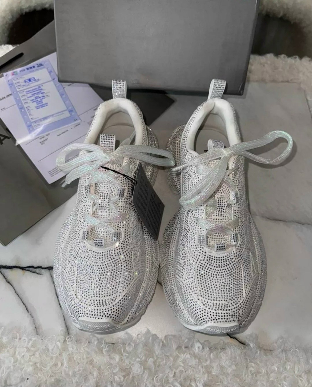 кроссовки в стразах,кроссовки в стразах цвет белый,кроссовки реплика премиум качества balenciaga,женские кроссовки,кроссовки баленсиага