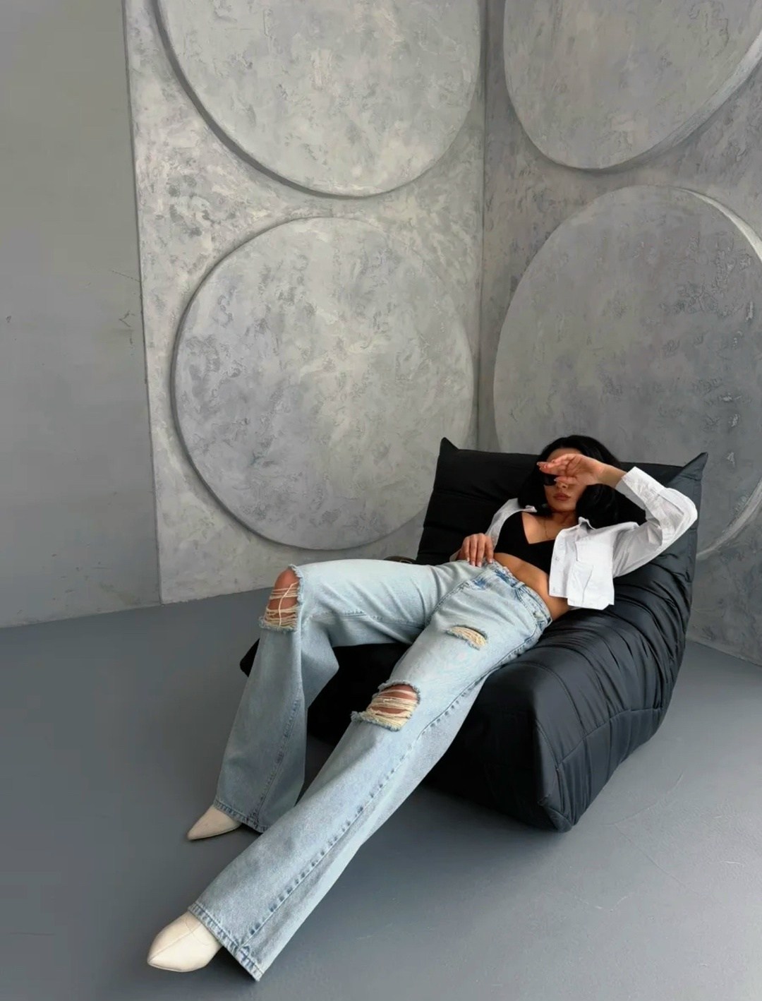 джинсы широкие,джинсы модные,женские джинсы,джинсы,брюки джинсы