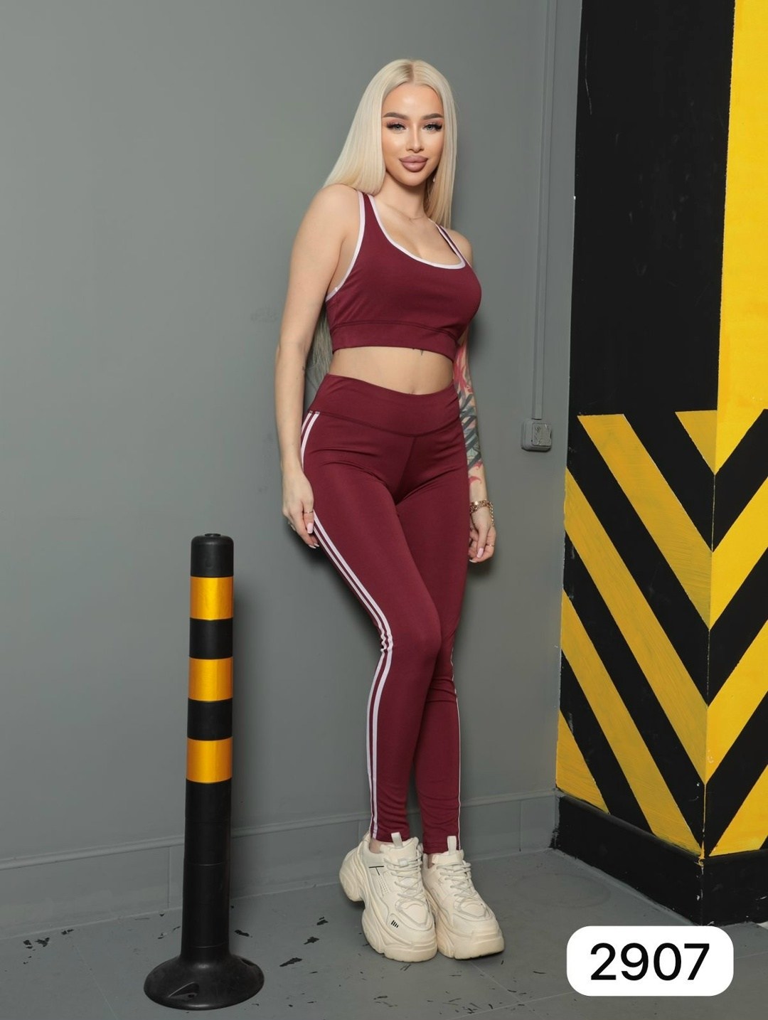 костюм для фитнеса,костюм женский для фитнеса,спортивные костюм,легинсы спортивные,леггинсы спортивные