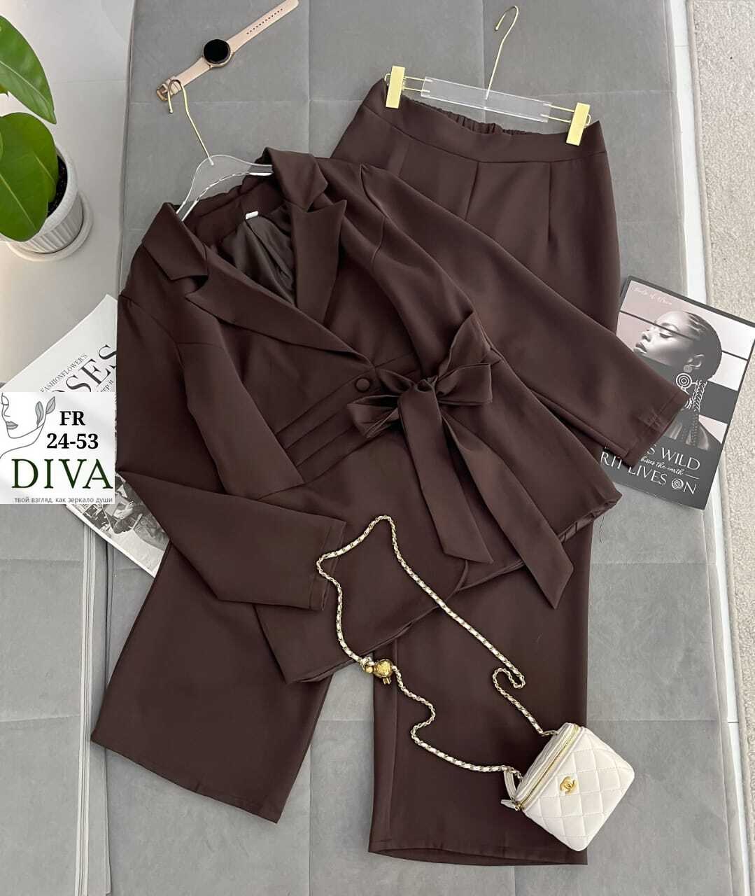 классический костюм,брючный костюм,брючный костюм женский,женский комплект из 2 предметов: блейзер и брюки с поясом и расклешенные брюки,модные женские костюмы