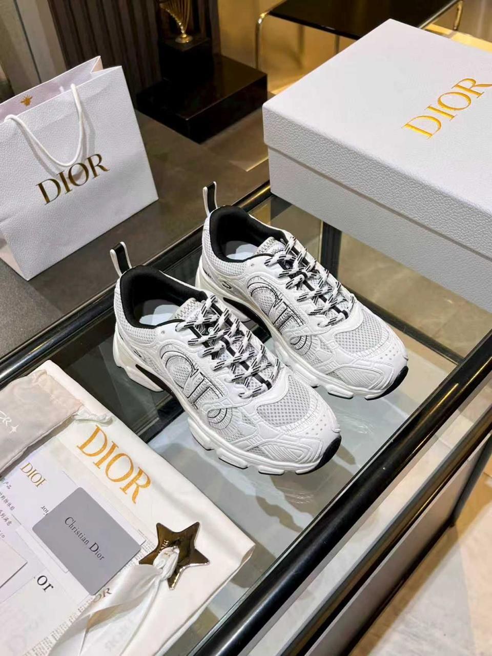 кроссовки dior,кроссовки christian dior,диор кроссовки,женские кроссовки,кроссовки dior женские