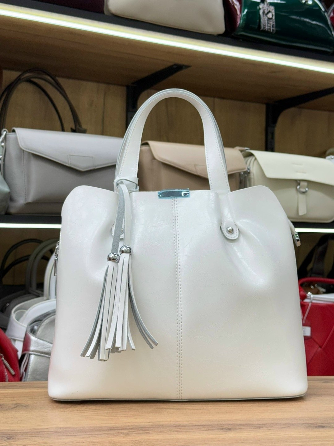 сумка,женская кожаная сумка,сумки женская,сумка кожаная красная,модная сумка