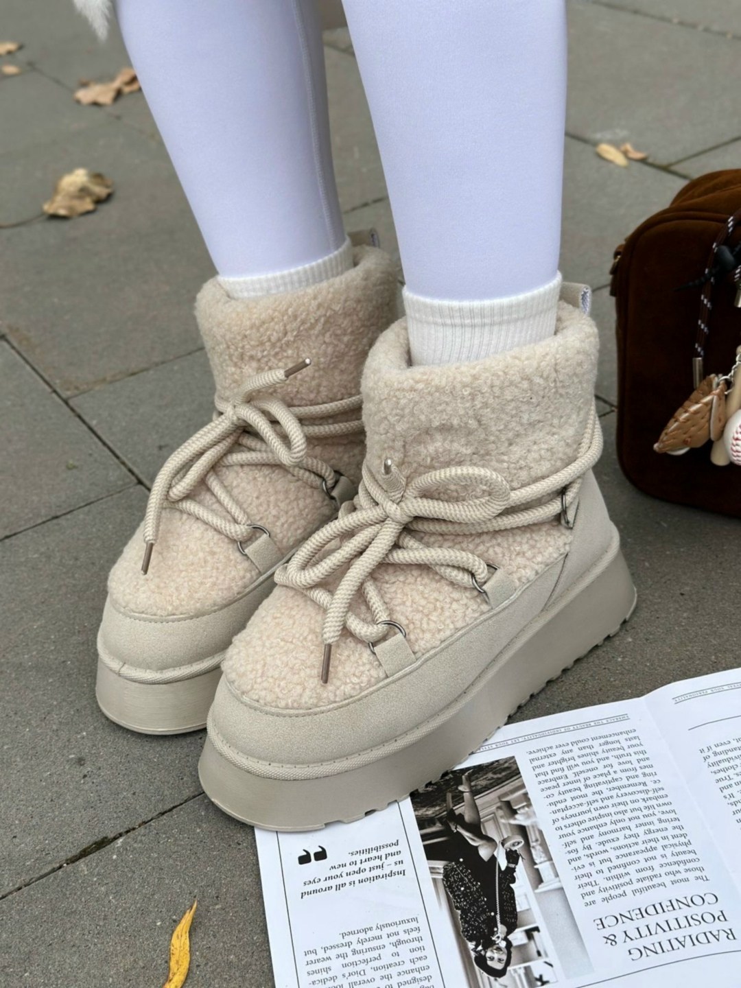 угги женские на платформе,угги высокие на толстой подошве с шнуровкой,угги,угги женские,угги теплые зимние