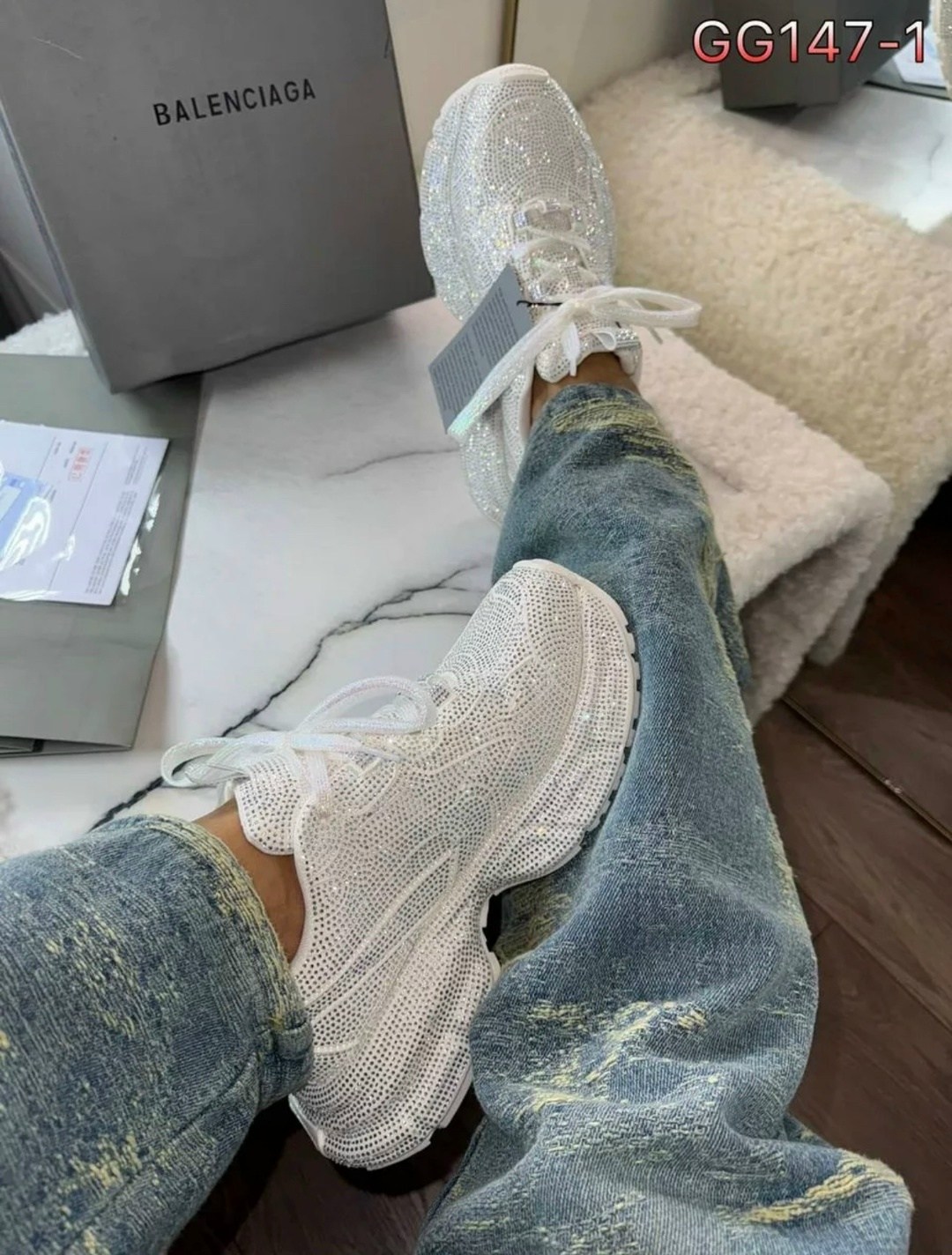 кроссовки в стразах,кроссовки в стразах цвет белый,кроссовки реплика премиум качества balenciaga,женские кроссовки,кроссовки баленсиага