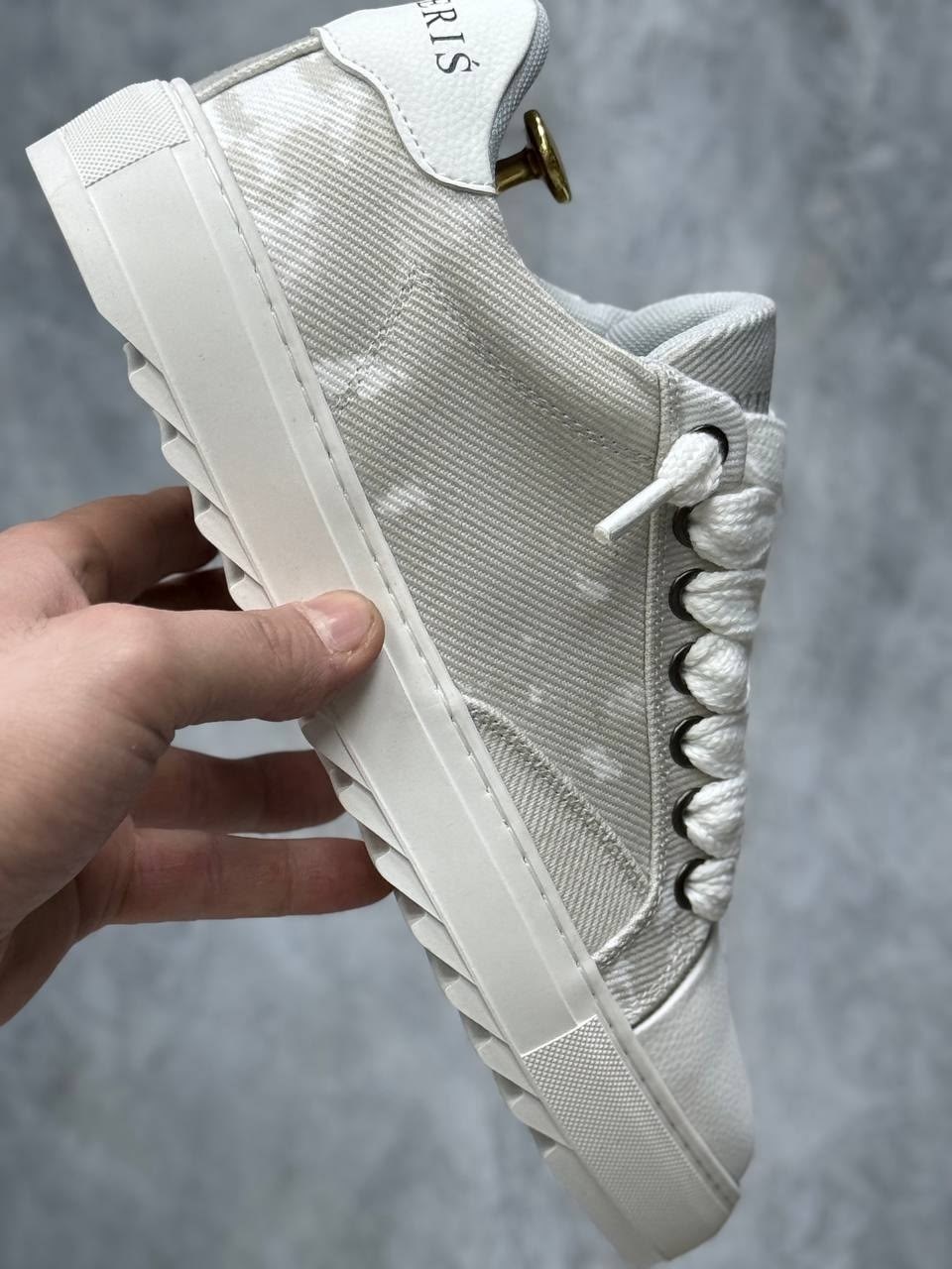 ,кроссовки женскиe,низкие кроссовки,спортивная ,кроссовки удобные