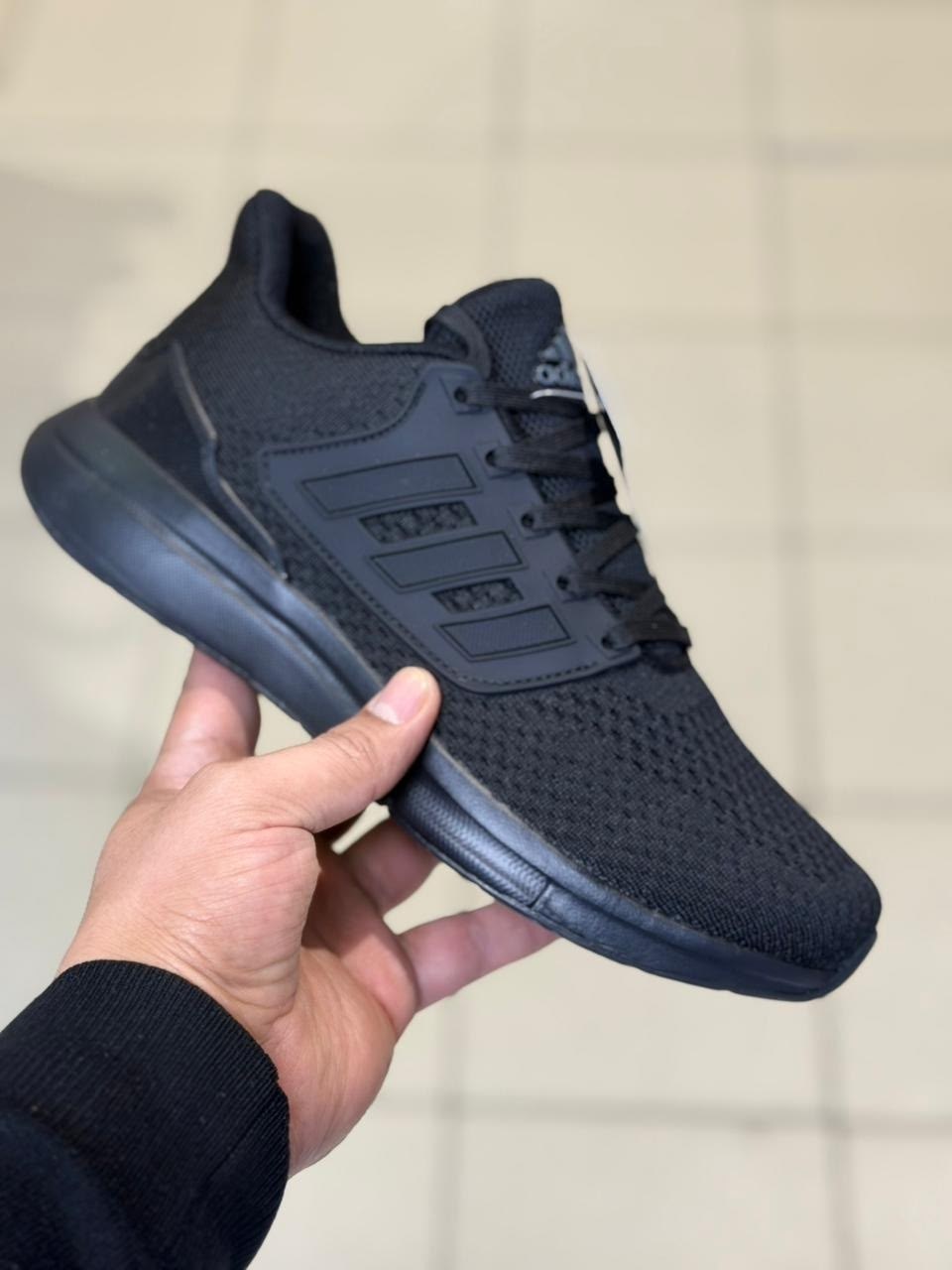 кроссовки adidas,кроссовки мужские adidas,кроссовки adidas galaxy 4,дышащие кроссовки адидас,кроссовки адидас