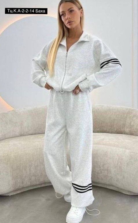 спортивный костюм,модные костюмы,женский спортивный костюм adidas,спортивный костюм женский,женский костюм