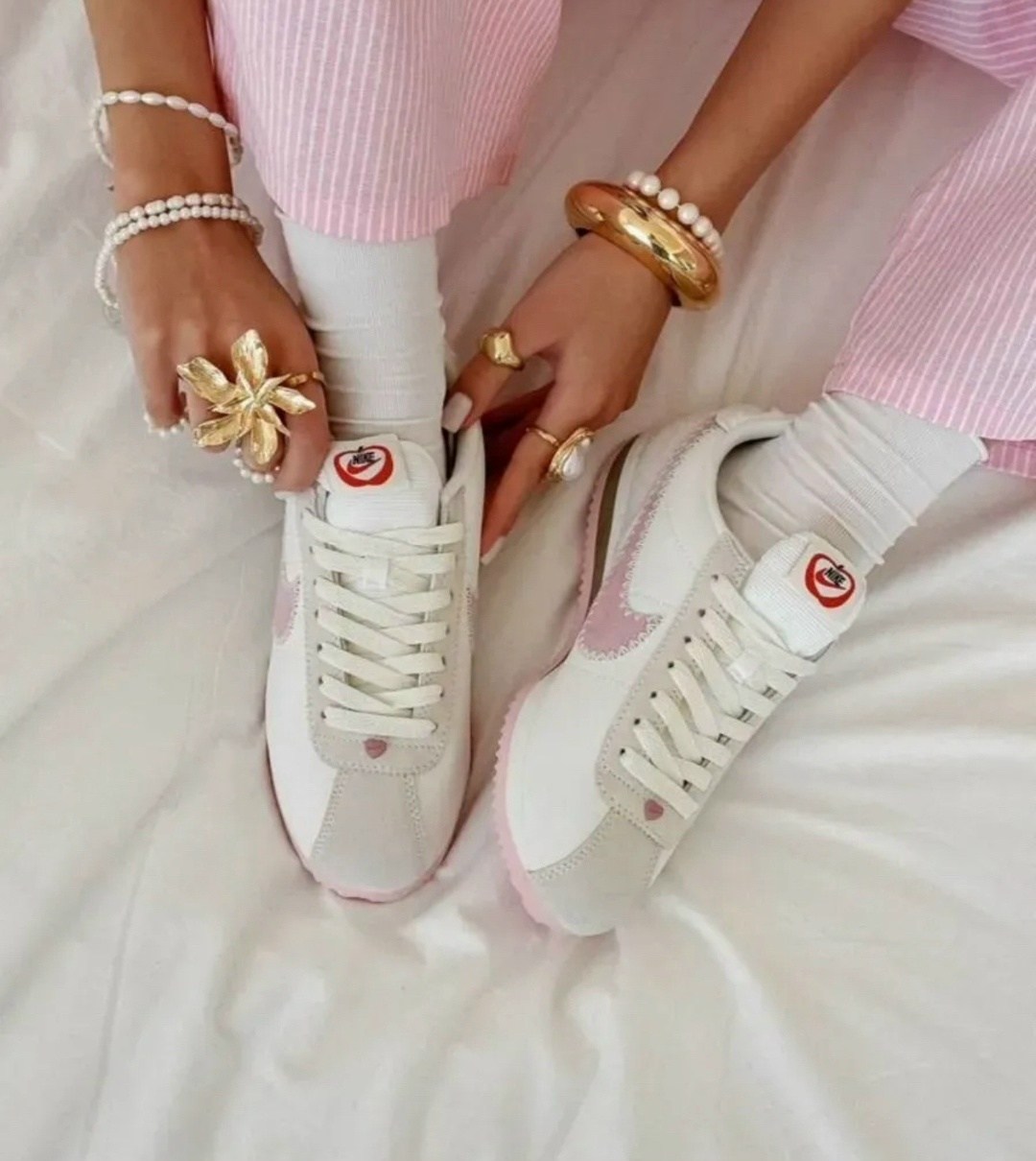 кроссовки nike cortez женские,кроссовки nike classic cortez,кроссовки женские nike,кроссовки nike cortez,кроссовки найк кортез