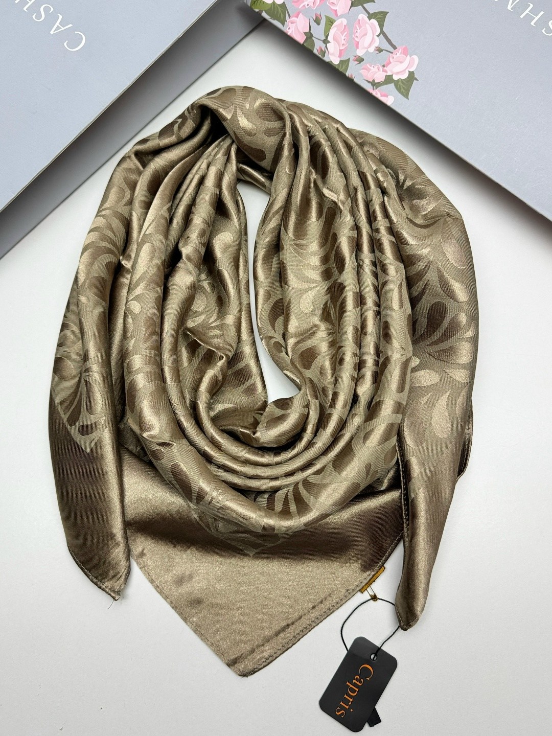 шелковый платок,платок женский шелковый,платки женские,платок,шарф платок шелковый