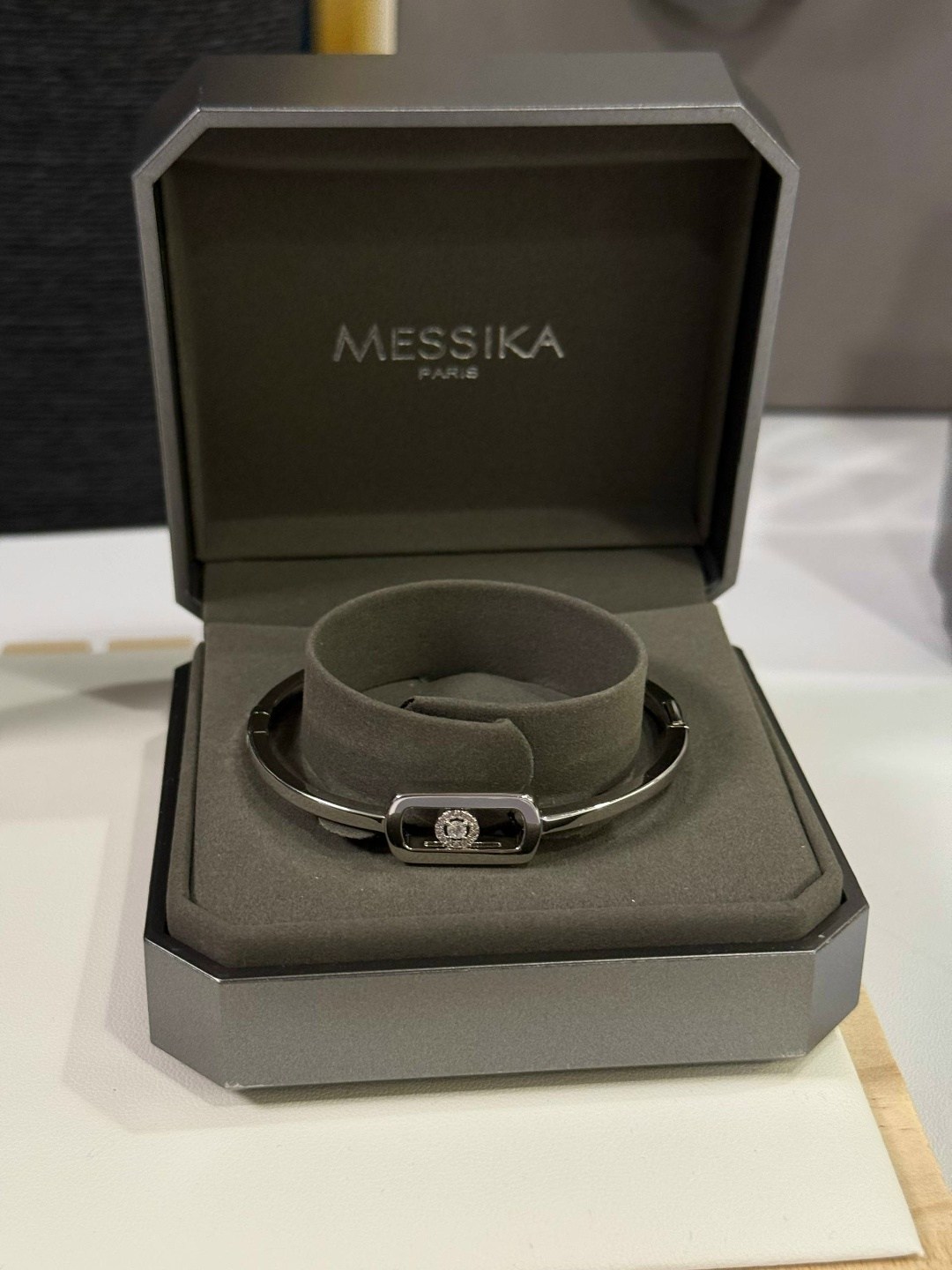 браслет messika,кольцо messika,messika украшения,messika серьги,коробка для украшений