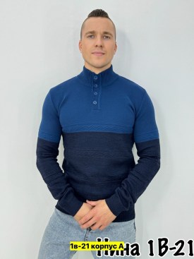 Свитер