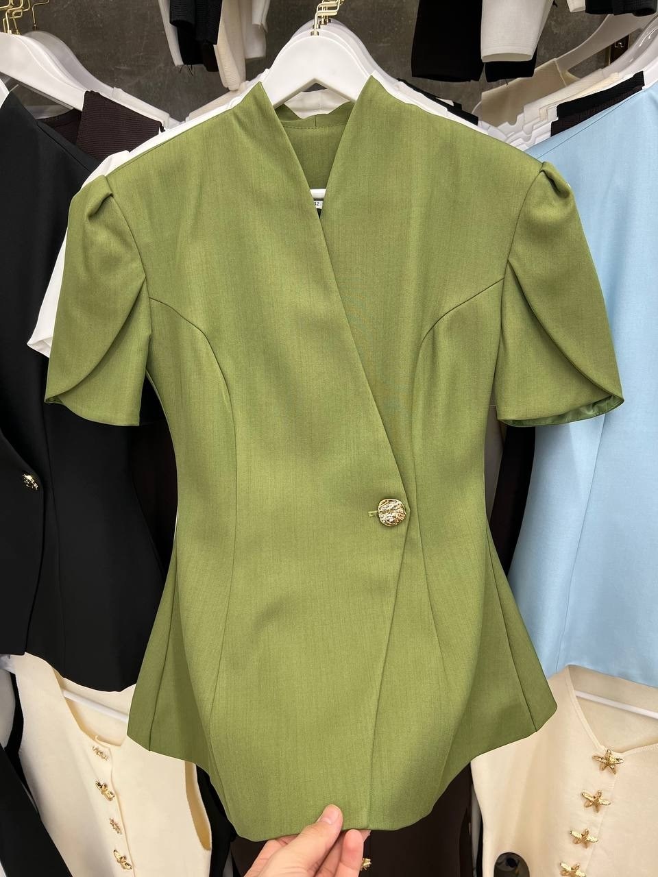 женский костюм,жакет с коротким рукавом,деловой костюм женский,женский пиджак,пиджак женский тонкий с коротким рукавом