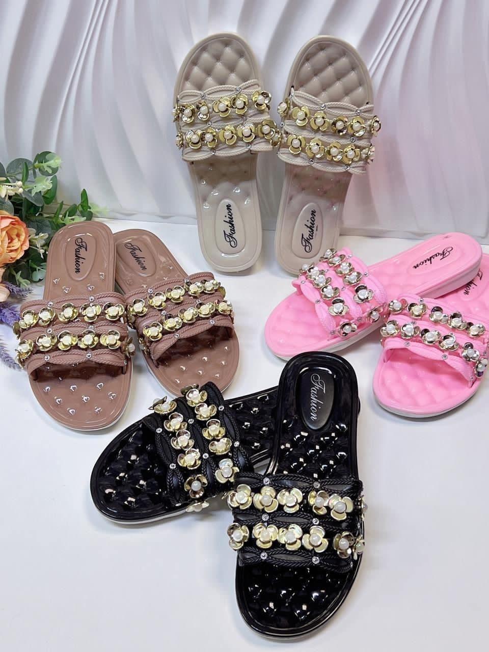 сланцы женские,шлепанцы женские,,шлепки женские,тапочки модные