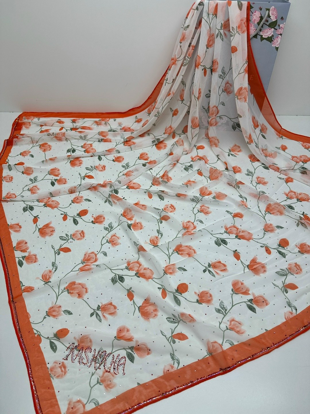 ткань плательная принт 100% полиэстер,ткань сатин плательный принт,шелковый платок,женские платки,шелковый шарф