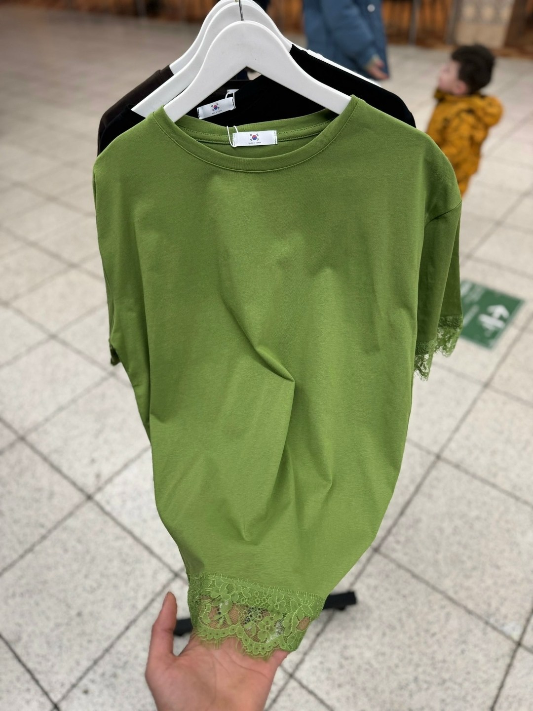 платье с кружевами,футболки женская,платье с кружевом,женская туника,платье с кружевом на подоле