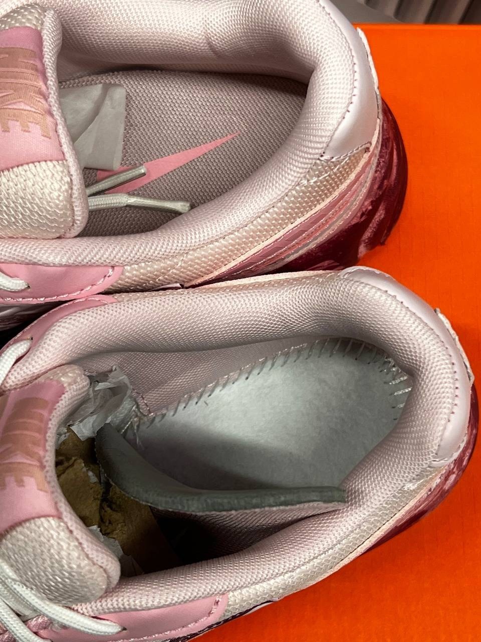 женские кроссовки nike initiator "pink",кроссовки для женщин nike initiator pink,кроссовки nike initiator pink,кроссовки для бега initiator унисекс с низким верхом розового цвета nike,кроссовки nike ж