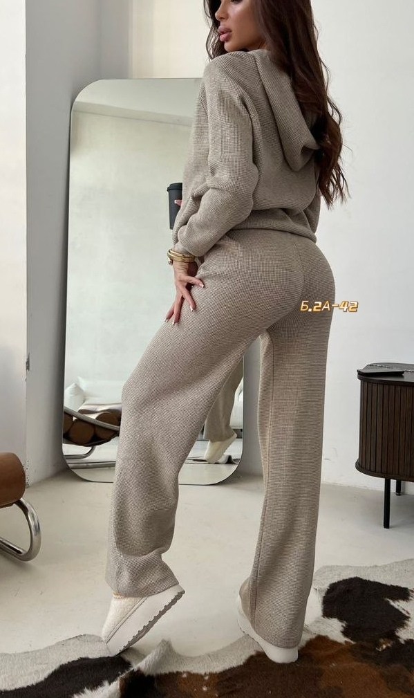 трикотажные костюмы,женский костюм,костюм вязанный,вязаные костюмы,костюм вязаный женский
