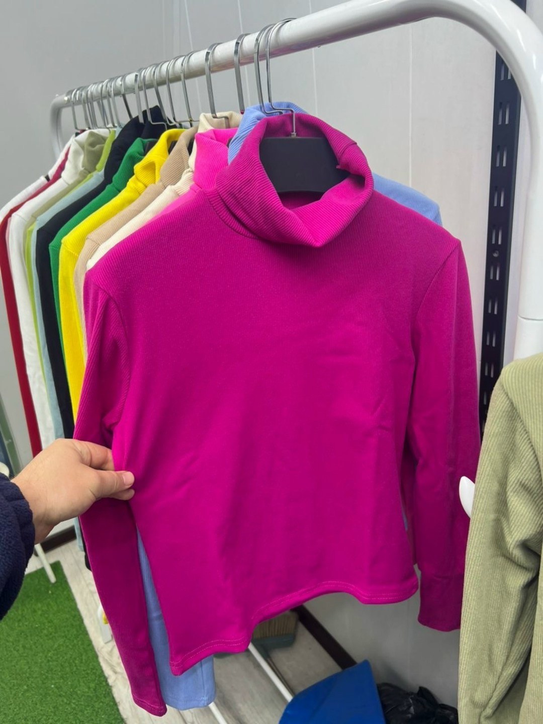 одежда оптом,трикотажные,ассортимент одежды,футболки женская,одежд