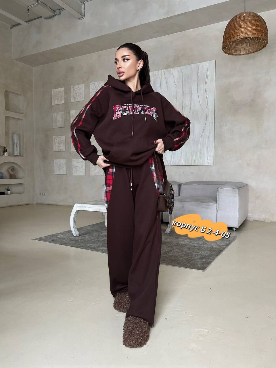 женский красный костюм miu miu,cпортивный костюм женский на флисе,женский костюм,красный женский костюм,женский костюм на флисе