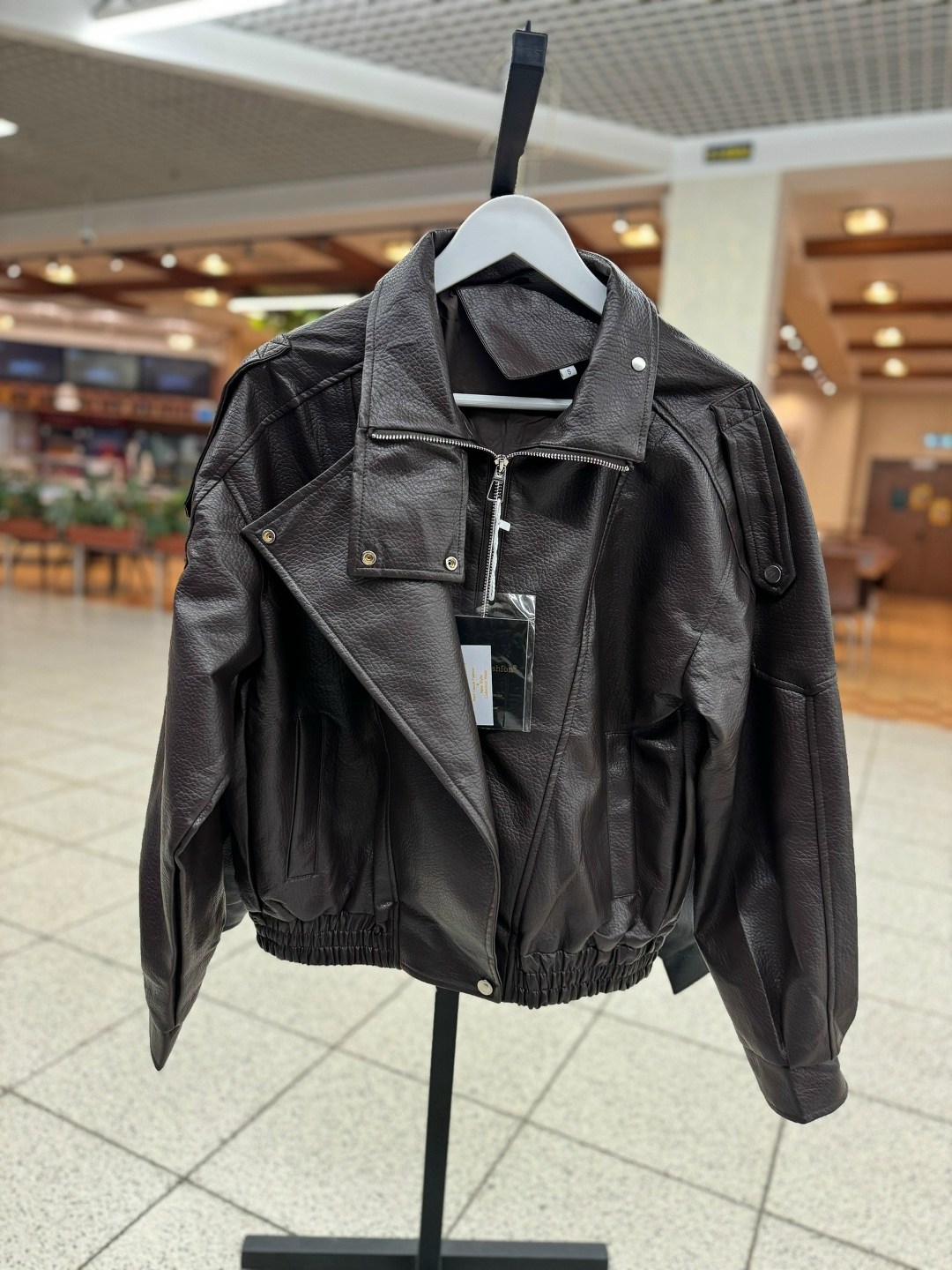 кожаная куртка,куртка косуха кожаная,куртка косуха,косуха кожаная,косуха