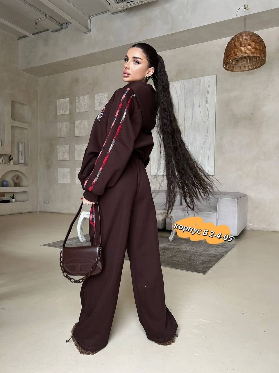 женский красный костюм miu miu,cпортивный костюм женский на флисе,женский костюм,красный женский костюм,женский костюм на флисе