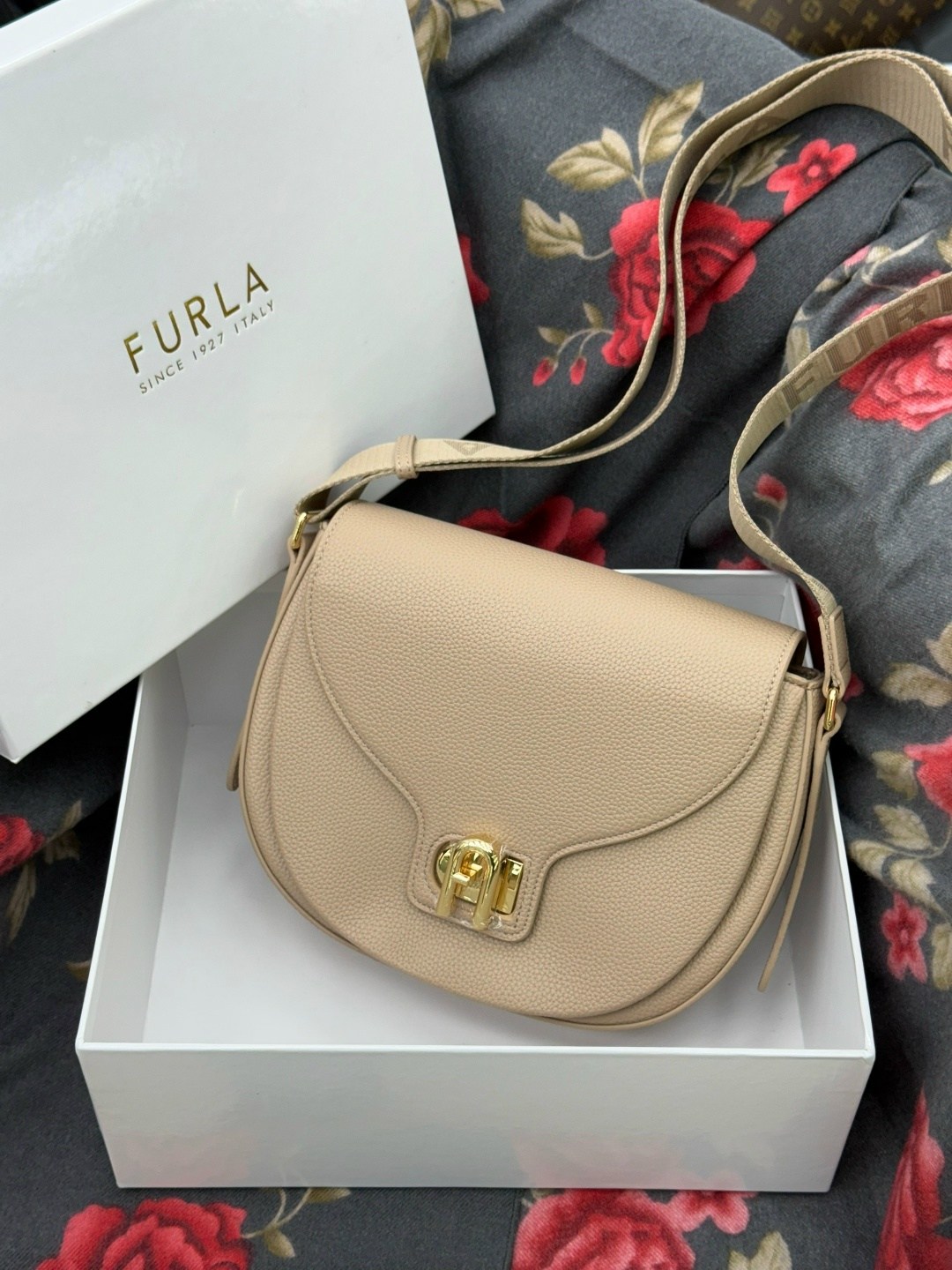 женская сумка furla,бордовая сумка 1927 фурла,сумка через плечо furla,сумка furla,сумка кросс-боди женская furla 1927 s темно-бордовый