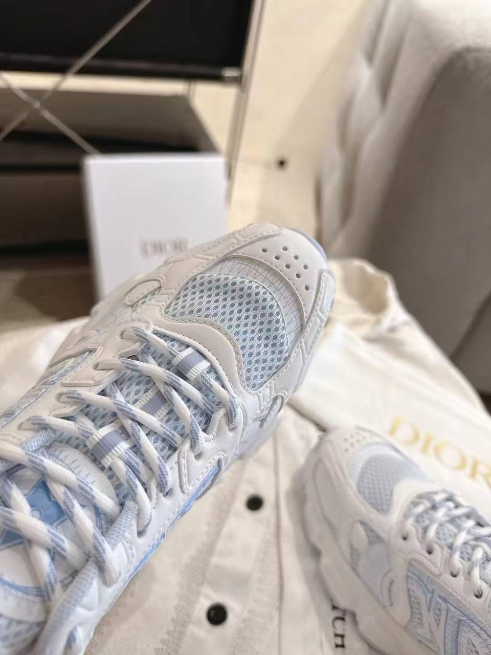 кроссовки dior,кроссовки christian dior,женские кроссовки,кроссовки,кроссовки диор женские