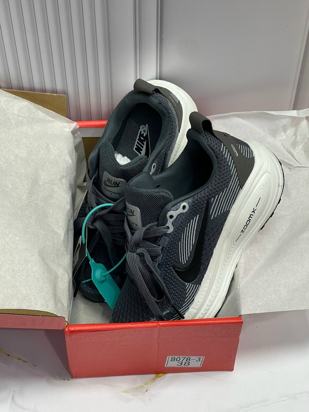 кроссовки nike,кроссовки мужские nike,кроссовки,спортивная ,повседневные кроссовки