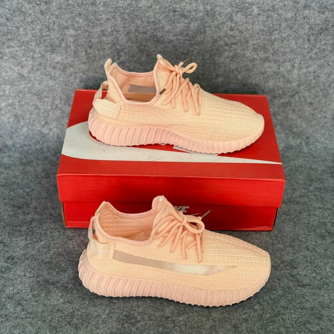 adidas yeezy boost 350 фиолетовые,кроссовки,женские кроссовки,кроссовки женские изики,adidas yeezy boost 350 женские